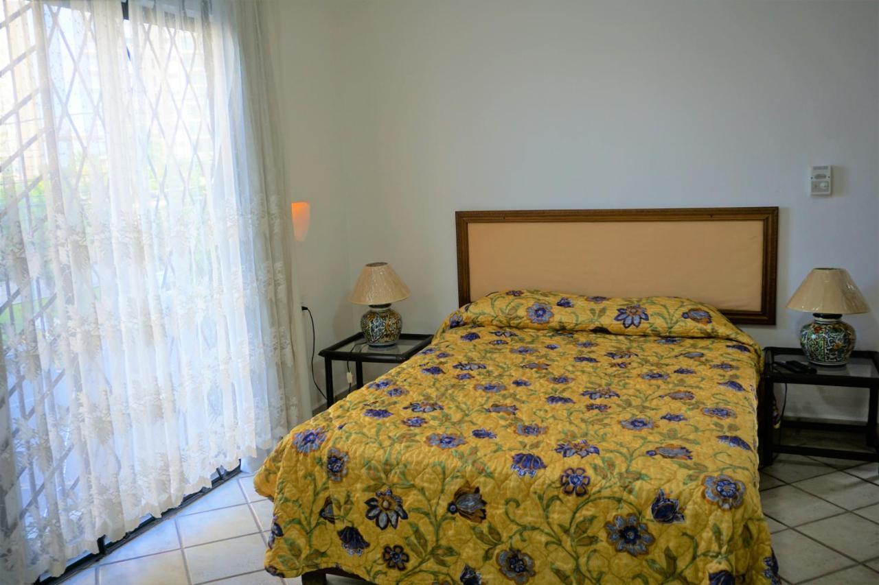 Hotel Boutique Suites Puerto Канкун Екстериор снимка